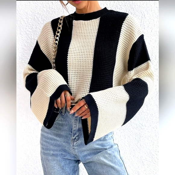 Bell Sleeve Chunky Striped Casual Crew Neck Knit Sweater - Picture 2 of 5